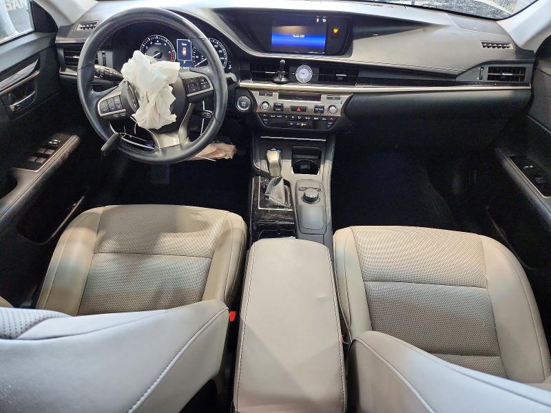 58064586 :رقم المزاد ، 58ABK1GG0GU020395 vin ، 2016 Lexus Es مزاد بيع