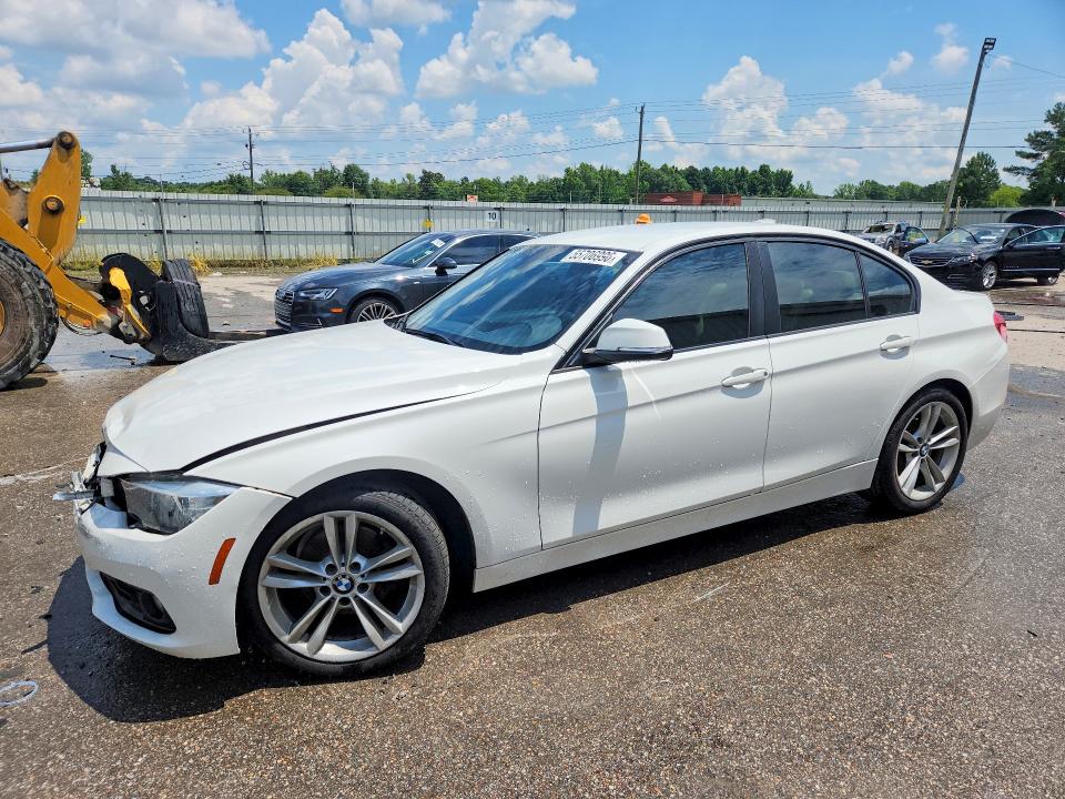Auction sale of the 2017 Bmw 320, vin: WBA8E1G57HNU15355, lot number: 55706996