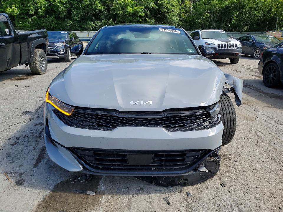 2022 Kia K5 მანქანა იყიდება აუქციონზე, vin: 5XXG64J24NG124184, აუქციონის ნომერი: 57628096