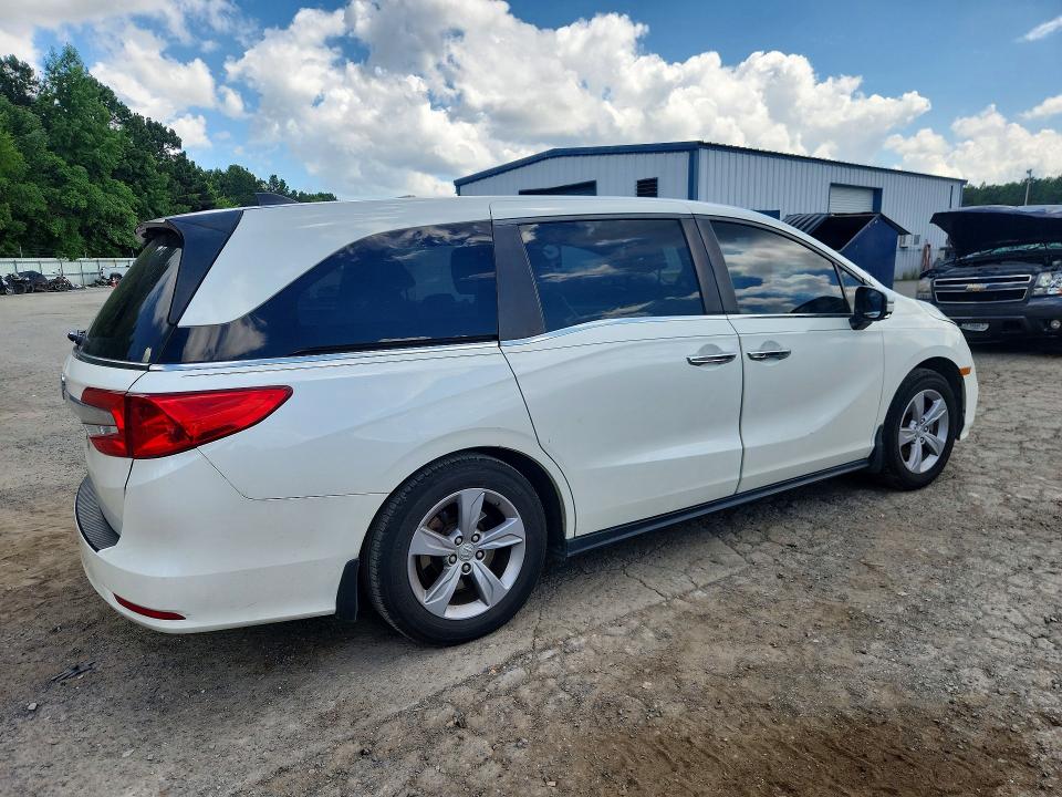 Продажа на аукционе авто 2018 Honda Odyssey, vin: 5FNRL6H74JB090713, номер лота: 56759686
