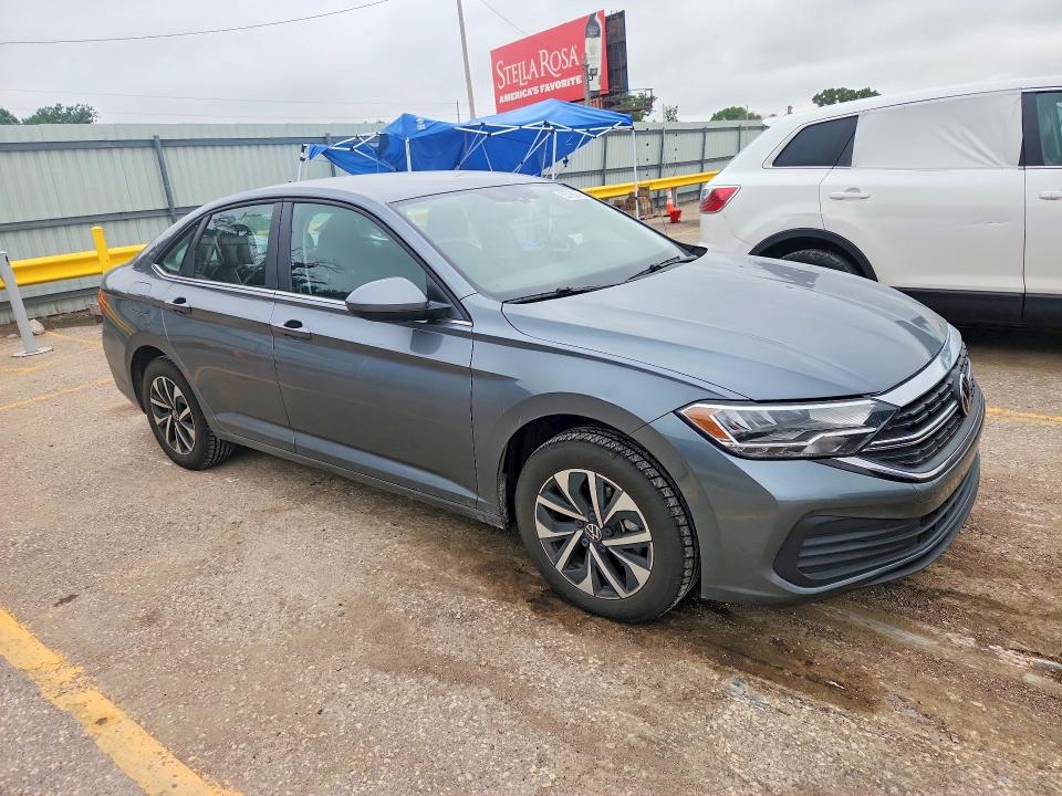 55788246 :رقم المزاد ، 3VW5M7BU4PM052237 vin ، 2023 Volkswagen Jetta مزاد بيع