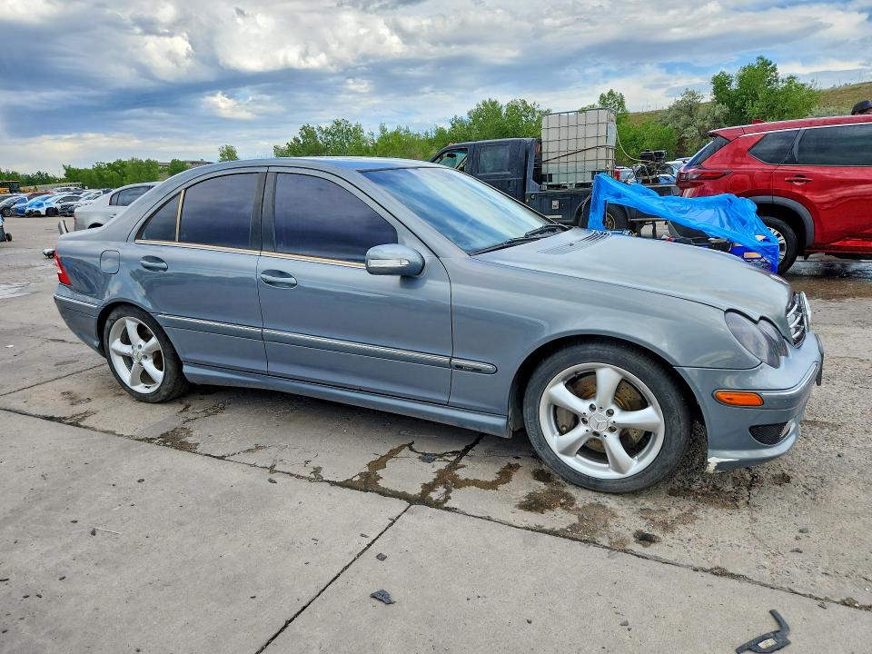 2006 Mercedes-benz C მანქანა იყიდება აუქციონზე, vin: WDBRF52H56F736796, აუქციონის ნომერი: 55617706