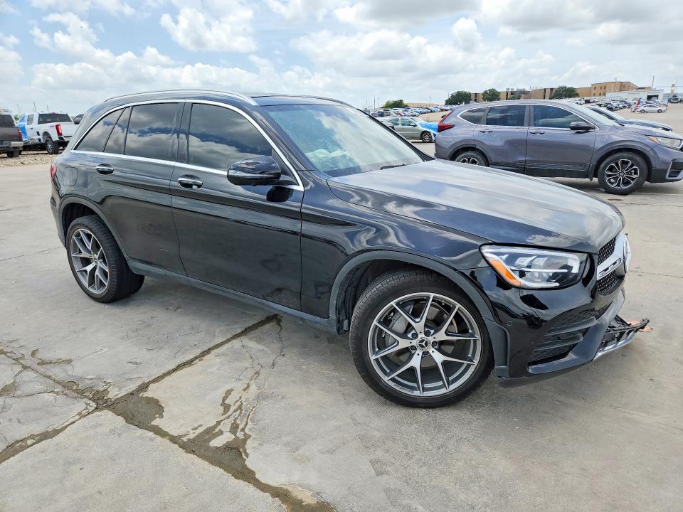 58520956 :رقم المزاد ، W1N0G8DB7MF924582 vin ، 2021 Mercedes-benz Glc مزاد بيع