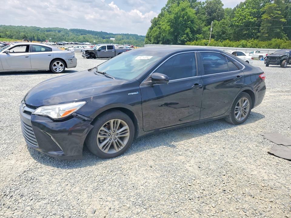 2015 Toyota Camry Hybrid მანქანა იყიდება აუქციონზე, vin: 4T1BD1FK7FU167013, აუქციონის ნომერი: 59014866