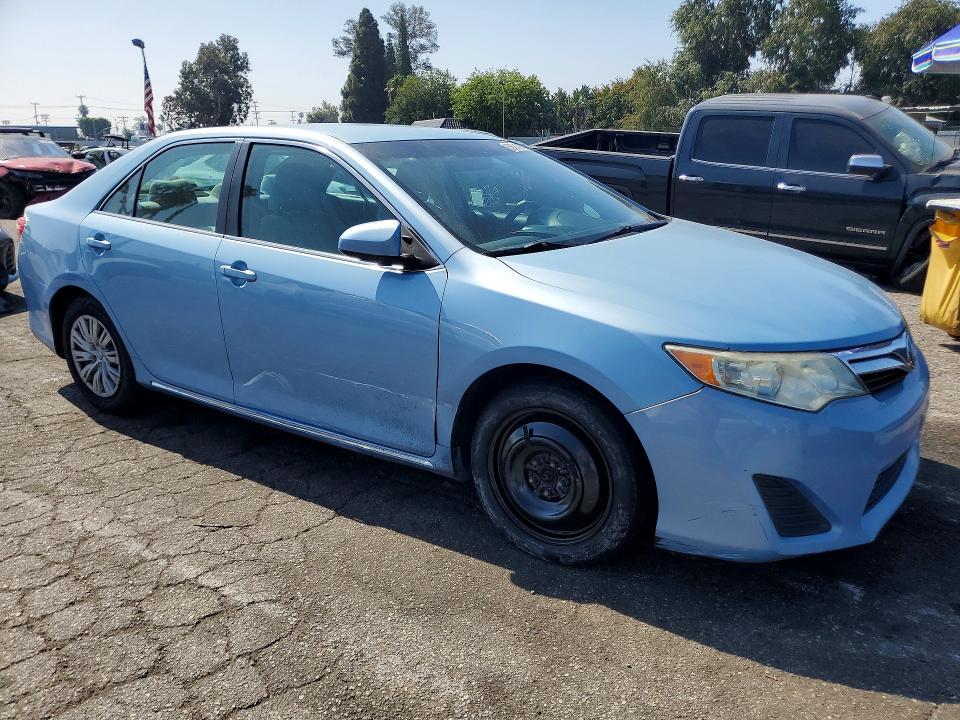 56071996 :رقم المزاد ، 4T4BF1FK6CR229450 vin ، 2012 Toyota Camry مزاد بيع
