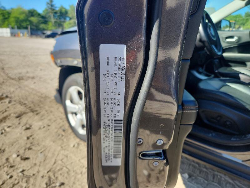 55998176 :رقم المزاد ، 3C4NJDBB8KT650676 vin ، 2019 Jeep Compass مزاد بيع