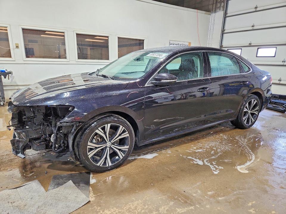 55937096 :رقم المزاد ، 1VWSA7A32MC001384 vin ، 2021 Volkswagen Passat مزاد بيع