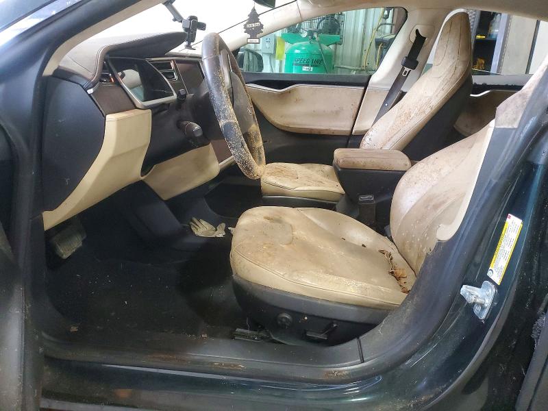 57662306 :رقم المزاد ، 5YJSA1AC1DFP10732 vin ، 2013 Tesla Model S مزاد بيع