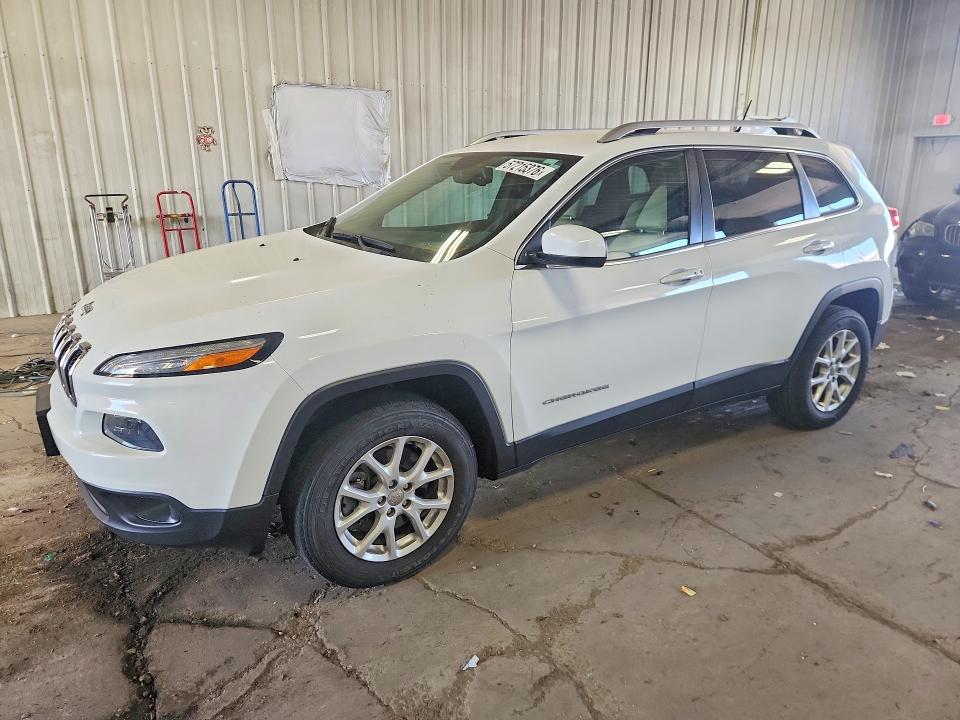 57215376 :رقم المزاد ، 1C4PJMCS2EW285370 vin ، 2014 Jeep Cherokee مزاد بيع