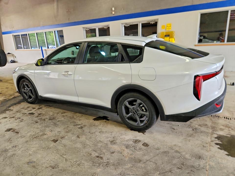 Продаж на аукціоні авто 2026 Kia K4, vin: 3KPFT4DE8TE265999, номер лоту: 57711106