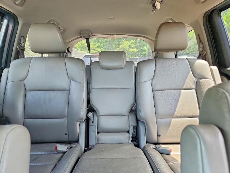 57945736 :رقم المزاد ، 5FNRL5H60BB104027 vin ، 2011 Honda Odyssey مزاد بيع