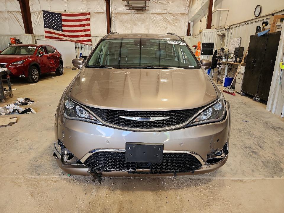 Продажа на аукционе авто 2017 Chrysler Pacifica, vin: 2C4RC1EG1HR669048, номер лота: 57547606