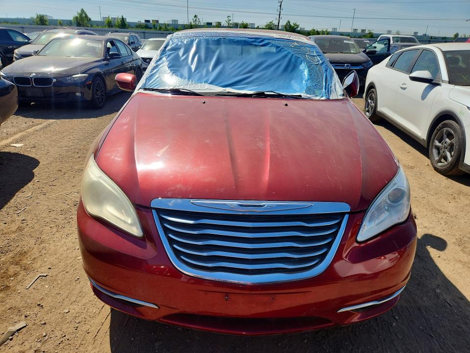 2012 Chrysler 200 მანქანა იყიდება აუქციონზე, vin: 1C3CCBBB2CN107111, აუქციონის ნომერი: 55945336