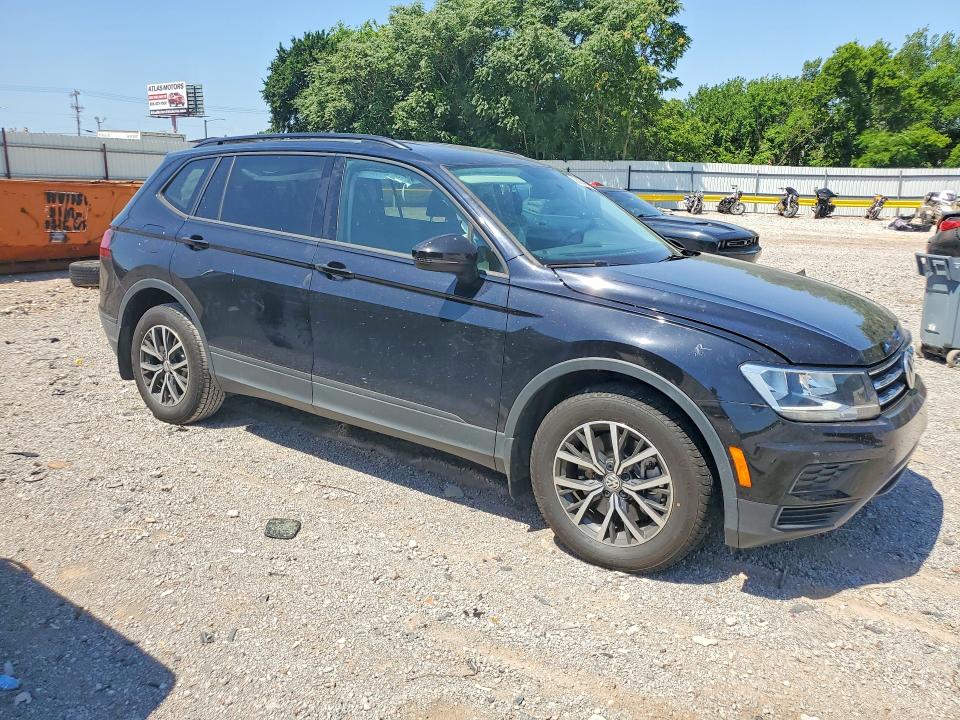 56804066 :رقم المزاد ، 3VV1B7AX5MM056913 vin ، 2021 Volkswagen Tiguan مزاد بيع