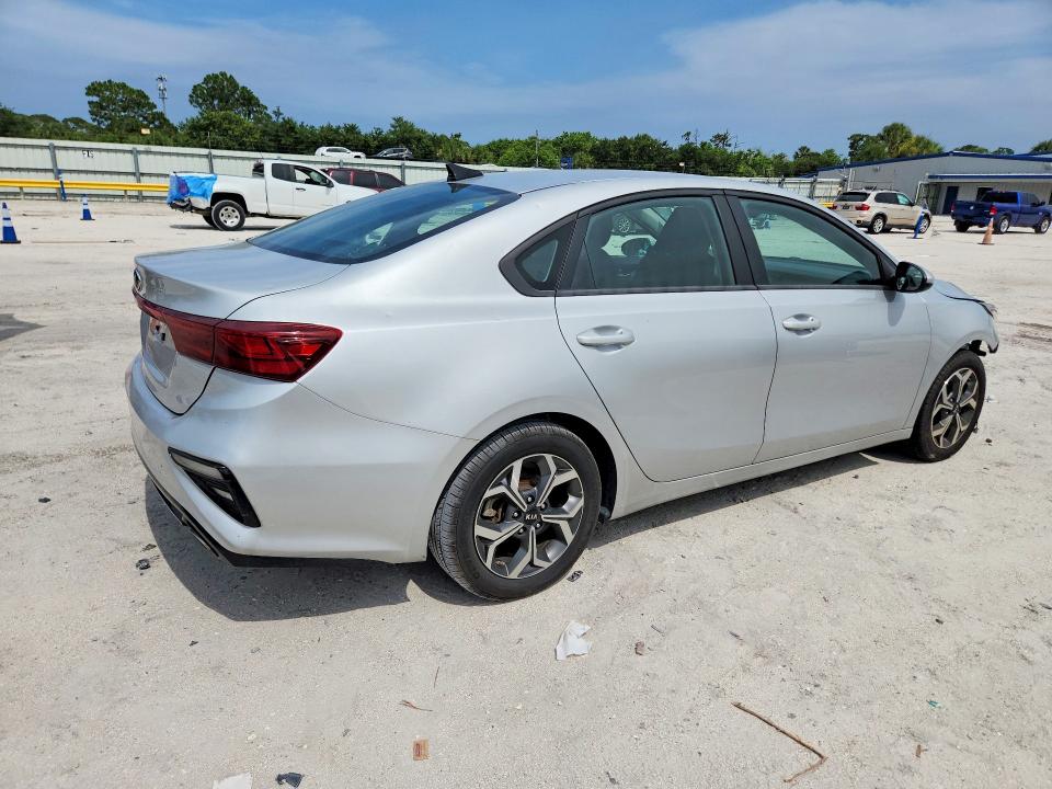 Продажа на аукционе авто 2021 Kia Forte, vin: 3KPF24AD9ME331976, номер лота: 57856226