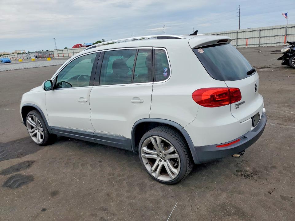 Продажа на аукционе авто 2016 Volkswagen Tiguan, vin: WVGAV7AX1GW610972, номер лота: 56869536