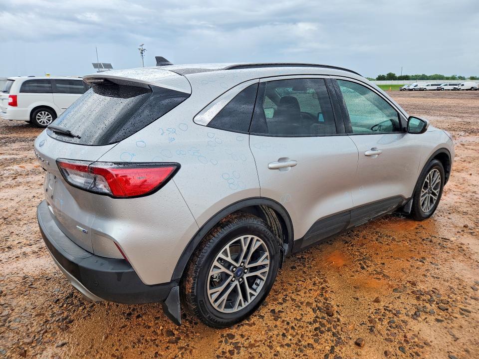 Auction sale of the 2020 Ford Escape, vin: 1FMCU9H65LUC40684, lot number: 58968936