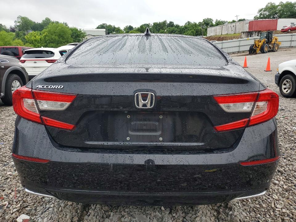 Продаж на аукціоні авто 2018 Honda Accord, vin: 1HGCV1F41JA250374, номер лоту: 56231516