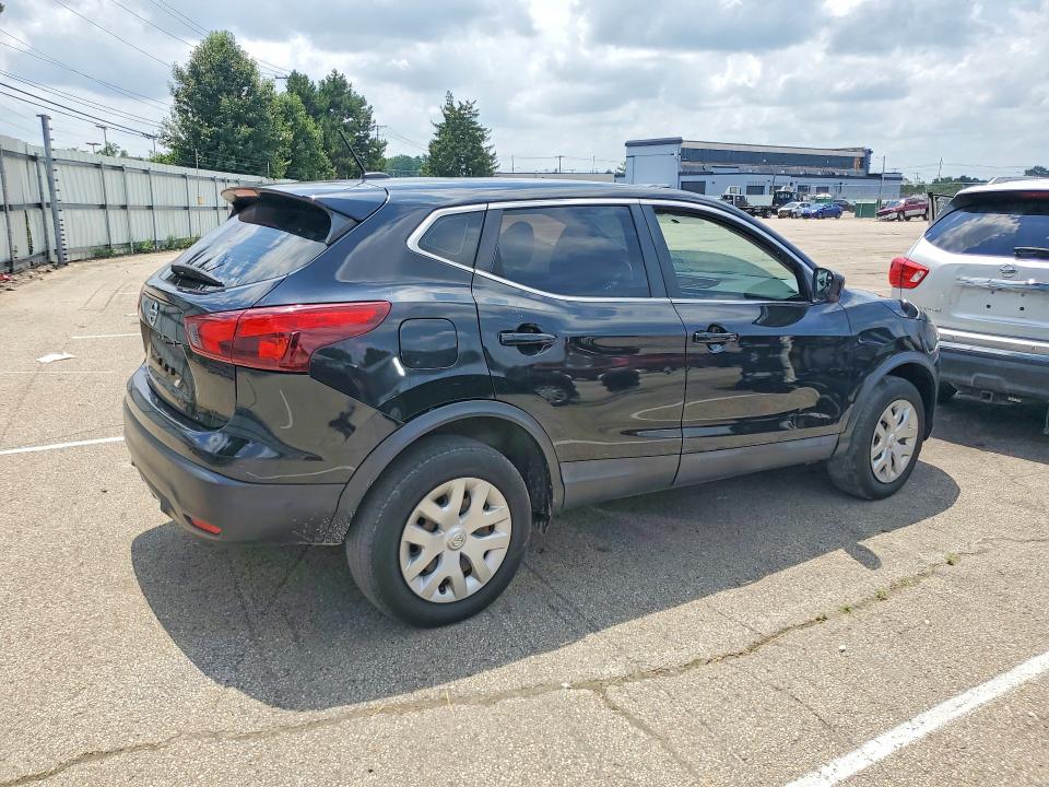 2018 Nissan Rogue Sport მანქანა იყიდება აუქციონზე, vin: JN1BJ1CP8JW155238, აუქციონის ნომერი: 97683085