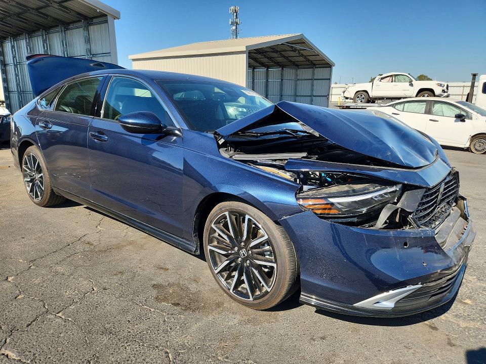 2025 Honda Accord მანქანა იყიდება აუქციონზე, vin: 1HGCY2F86SA037468, აუქციონის ნომერი: 58317836