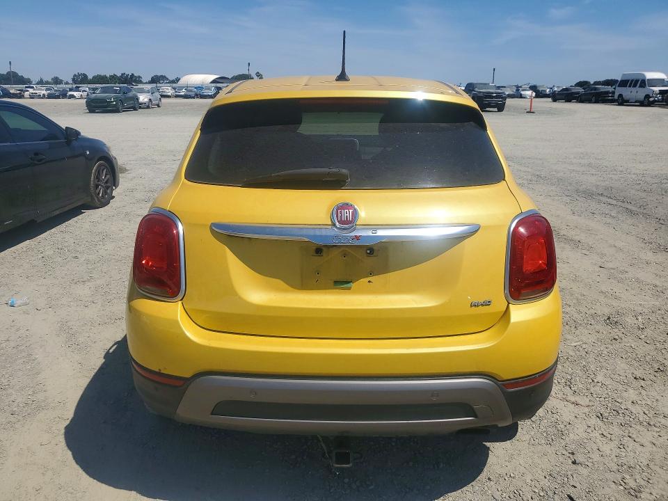 2016 Fiat 500x მანქანა იყიდება აუქციონზე, vin: ZFBCFYCT0GP386343, აუქციონის ნომერი: 57956946