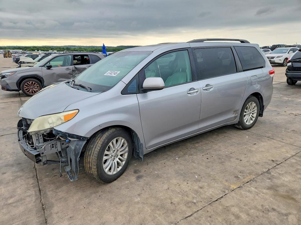 Aukcja sprzedaży 2012 Toyota Sienna, vin: 5TDYK3DC1CS276921, numer aukcji: 57402146