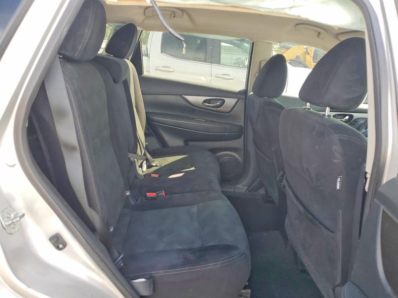 2015 Nissan Rogue მანქანა იყიდება აუქციონზე, vin: 5N1AT2MK7FC899168, აუქციონის ნომერი: 57165046