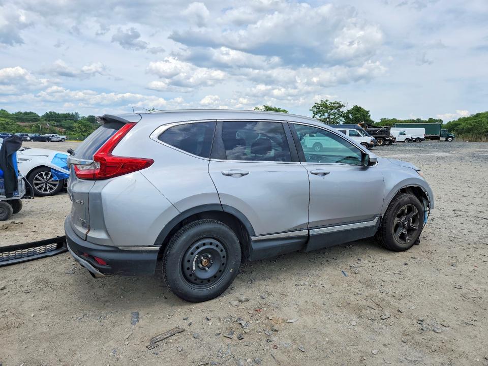 Продаж на аукціоні авто 2018 Honda Cr-v, vin: 7FARW2H99JE042050, номер лоту: 55415296