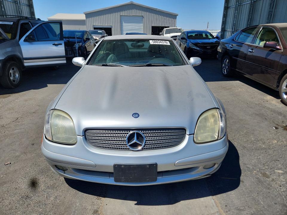 Aukcja sprzedaży 2002 Mercedes-benz Slk, vin: WDBKK49F62F252545, numer aukcji: 58834316