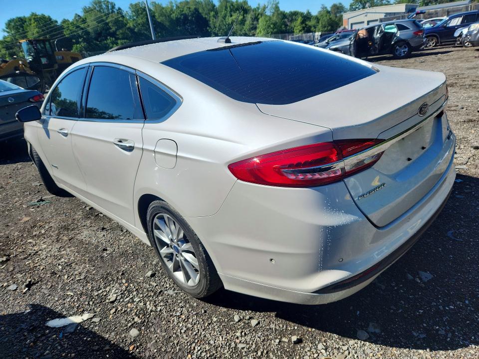 Продажа на аукционе авто 2017 Ford Fusion, vin: 3FA6P0LU2HR393425, номер лота: 57140066