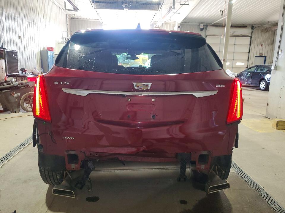Продажа на аукционе авто 2017 Cadillac Xt5, vin: 1GYKNDRS2HZ204550, номер лота: 57751296