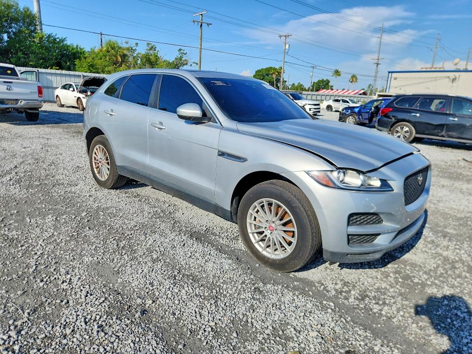 2020 Jaguar F-pace მანქანა იყიდება აუქციონზე, vin: SADCS2FX8LA640435, აუქციონის ნომერი: 58635096