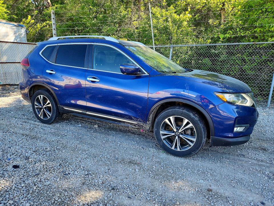 Продажа на аукционе авто 2018 Nissan Rogue, vin: 5N1AT2MV8JC793184, номер лота: 55587176