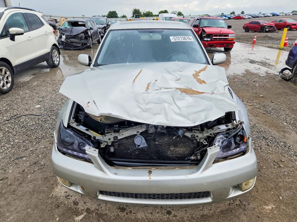 57213616 :رقم المزاد ، JTHBD192420064065 vin ، 2002 Lexus Is مزاد بيع