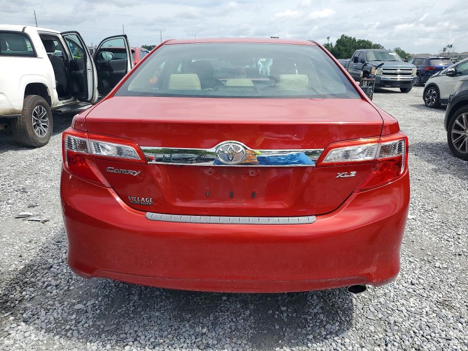 55495496 :رقم المزاد ، 4T1BF1FK4CU529448 vin ، 2012 Toyota Camry مزاد بيع