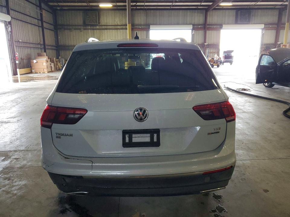 Aukcja sprzedaży 2018 Volkswagen Tiguan, vin: 3VV2B7AX6JM169091, numer aukcji: 57764216