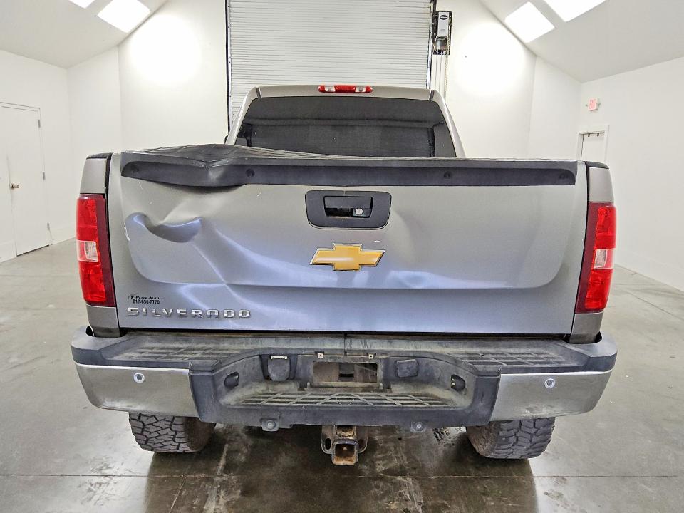 Продажа на аукционе авто 2008 Chevrolet Silverado, vin: 1GCHK23K98F104209, номер лота: 53474816