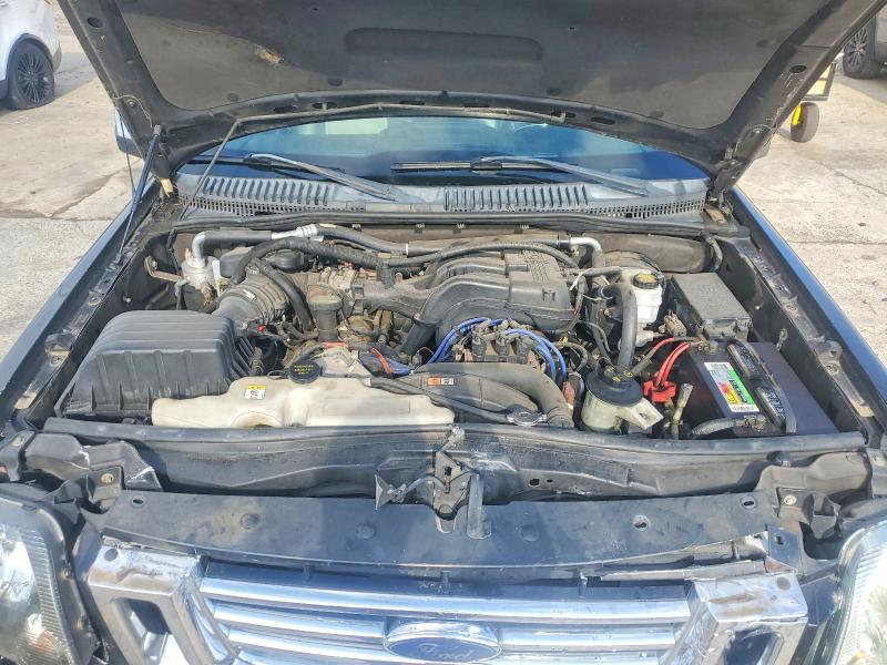 55746686 :رقم المزاد ، 1FMEU33EX8UA31713 vin ، 2008 Ford Explorer Sport Trac مزاد بيع
