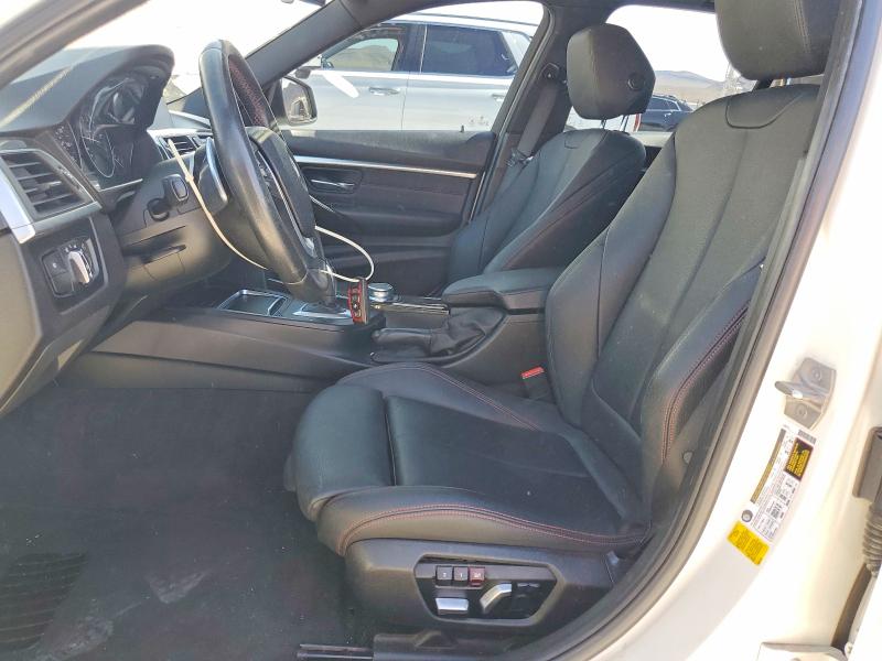 55646996 :رقم المزاد ، WBA8B9C39HK885058 vin ، 2017 Bmw 330 مزاد بيع