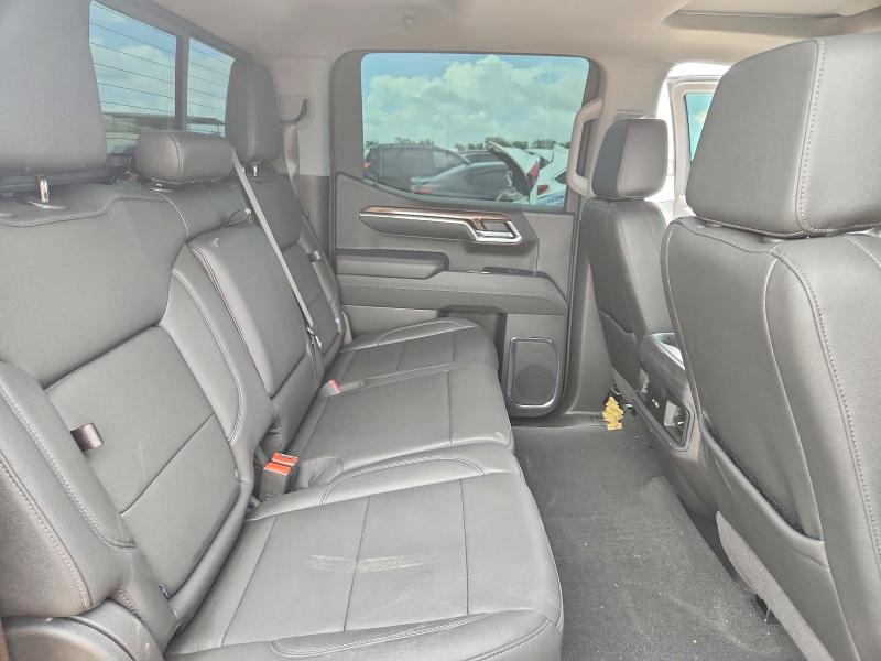 Продажа на аукционе авто 2024 Chevrolet Silverado, vin: 3GCUDFED8RG437371, номер лота: 56587686