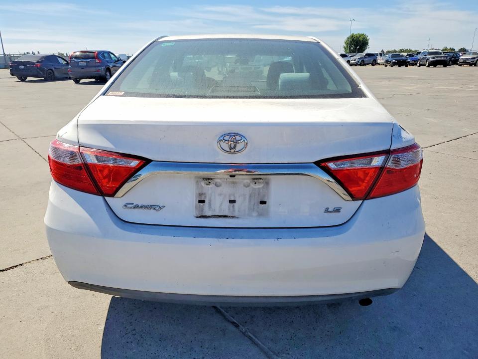 Продажа на аукционе авто 2015 Toyota Camry, vin: 4T4BF1FK8FR492351, номер лота: 58762056