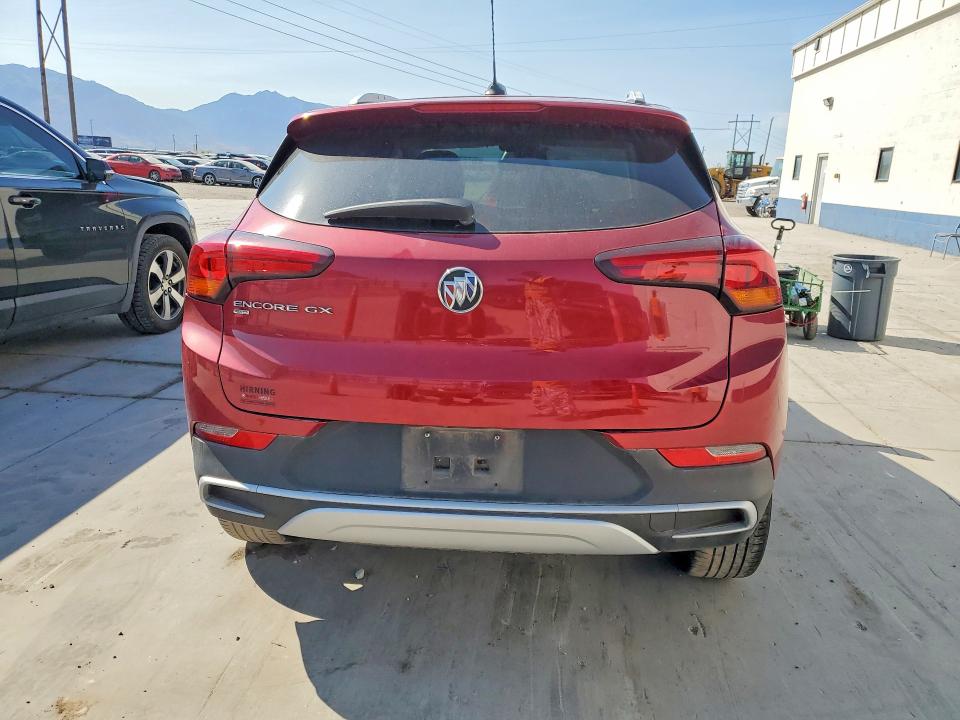 57682776 :رقم المزاد ، KL4MMESL4MB144004 vin ، 2021 Buick Encore Gx مزاد بيع