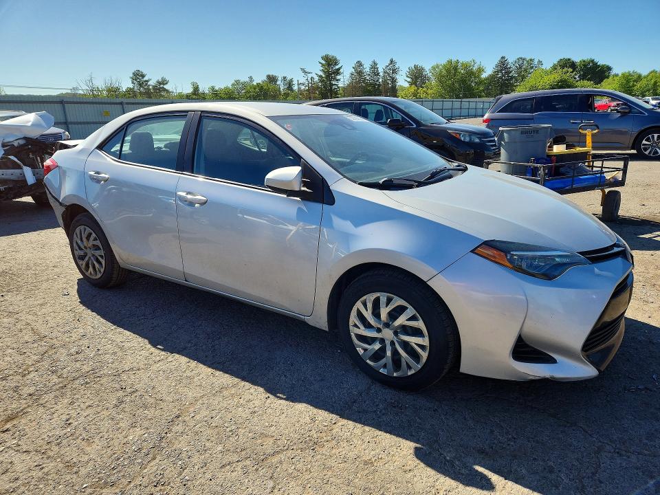 Продажа на аукционе авто 2018 Toyota Corolla, vin: 2T1BURHE1JC086010, номер лота: 55594686