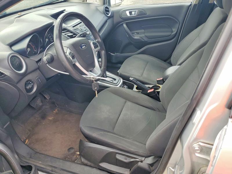 57082826 :رقم المزاد ، 3FADP4BJ7FM196007 vin ، 2015 Ford Fiesta مزاد بيع