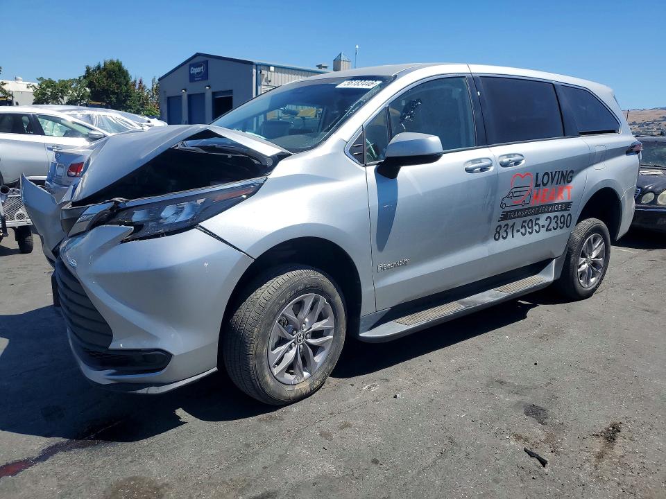 56183446 :رقم المزاد ، 5TDKRKEC1RS200375 vin ، 2024 Toyota Sienna مزاد بيع