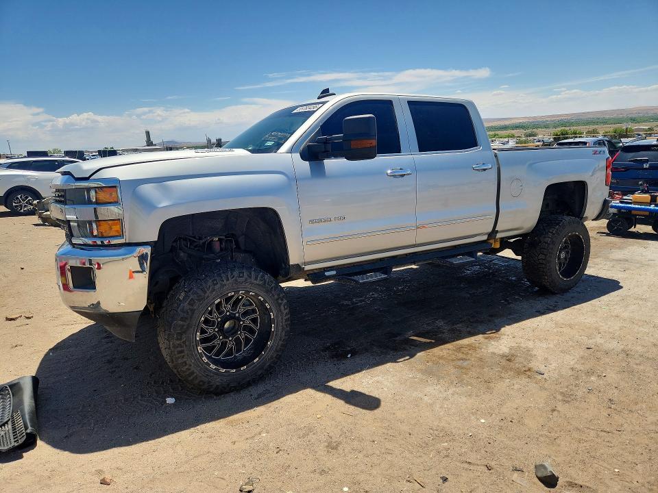Продаж на аукціоні авто 2016 Chevrolet Silverado, vin: 1GC1KWE87GF249385, номер лоту: 55783456