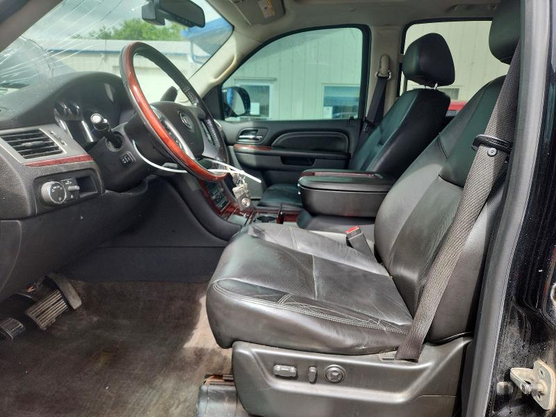 2010 Cadillac Escalade მანქანა იყიდება აუქციონზე, vin: 1GYUKCEF3AR217673, აუქციონის ნომერი: 58234536