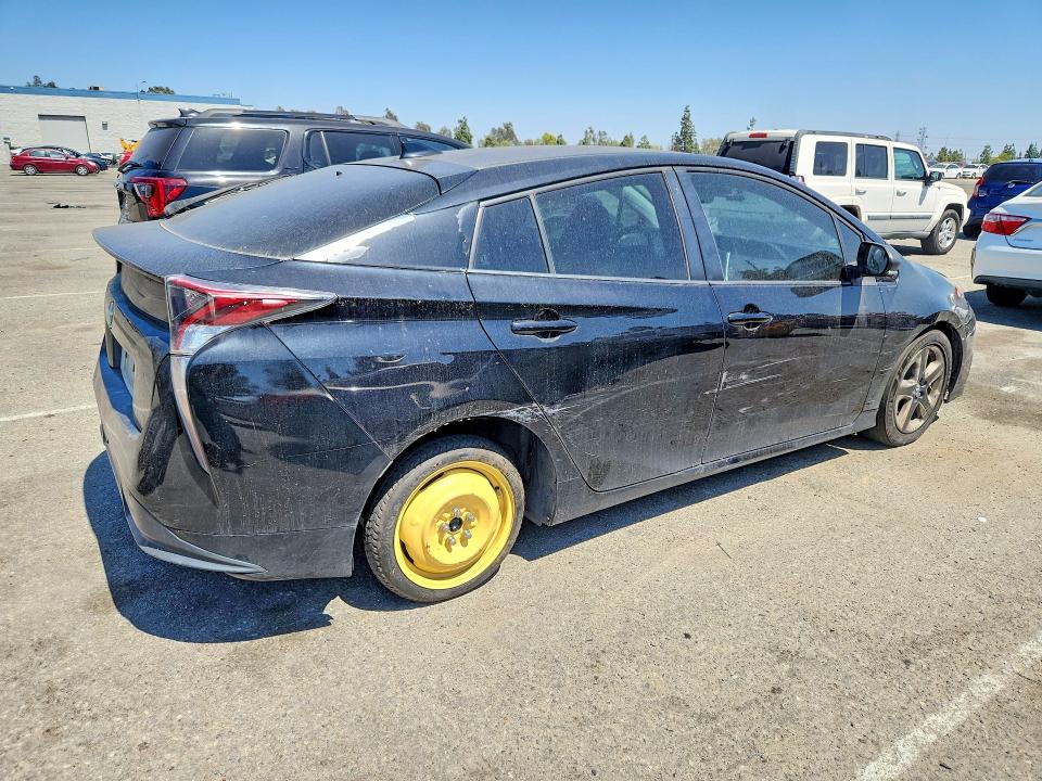 55787586 :رقم المزاد ، JTDKARFU6H3531492 vin ، 2017 Toyota Prius مزاد بيع