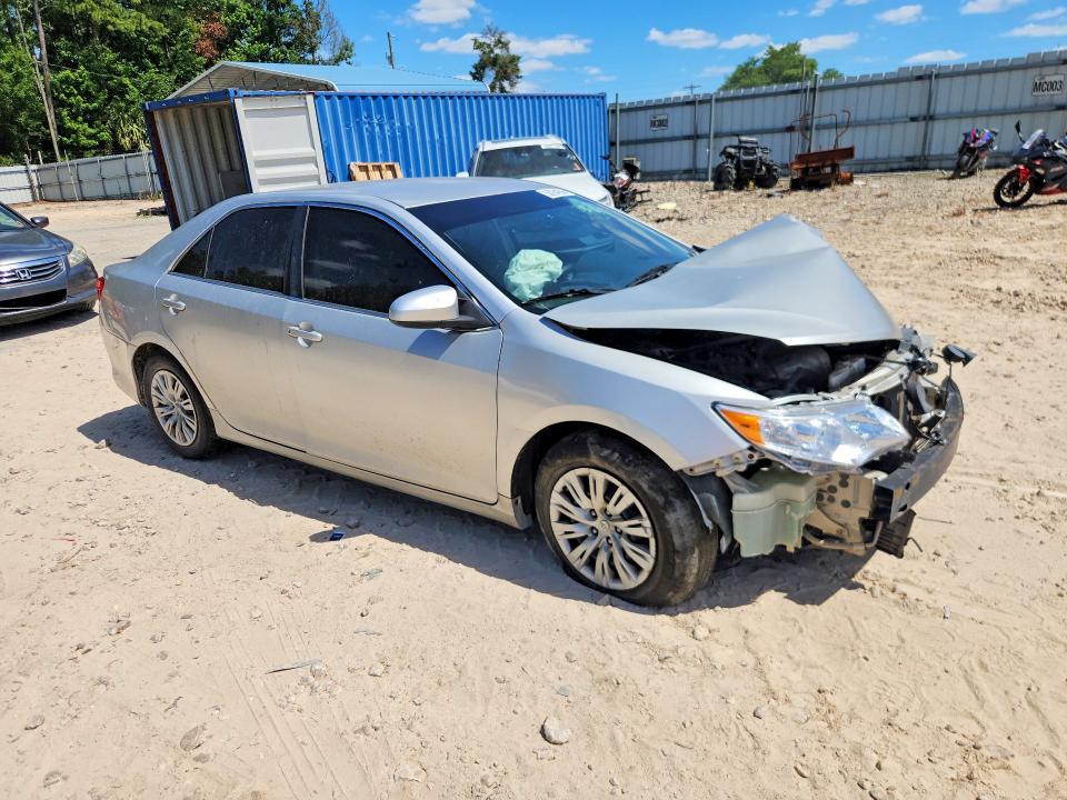 56264356 :رقم المزاد ، 4T1BF1FK4DU681621 vin ، 2013 Toyota Camry مزاد بيع