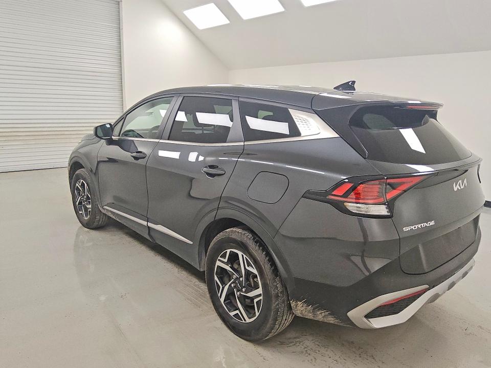 Продажа на аукционе авто 2023 Kia Sportage, vin: KNDPUCAF4P7106184, номер лота: 57395216